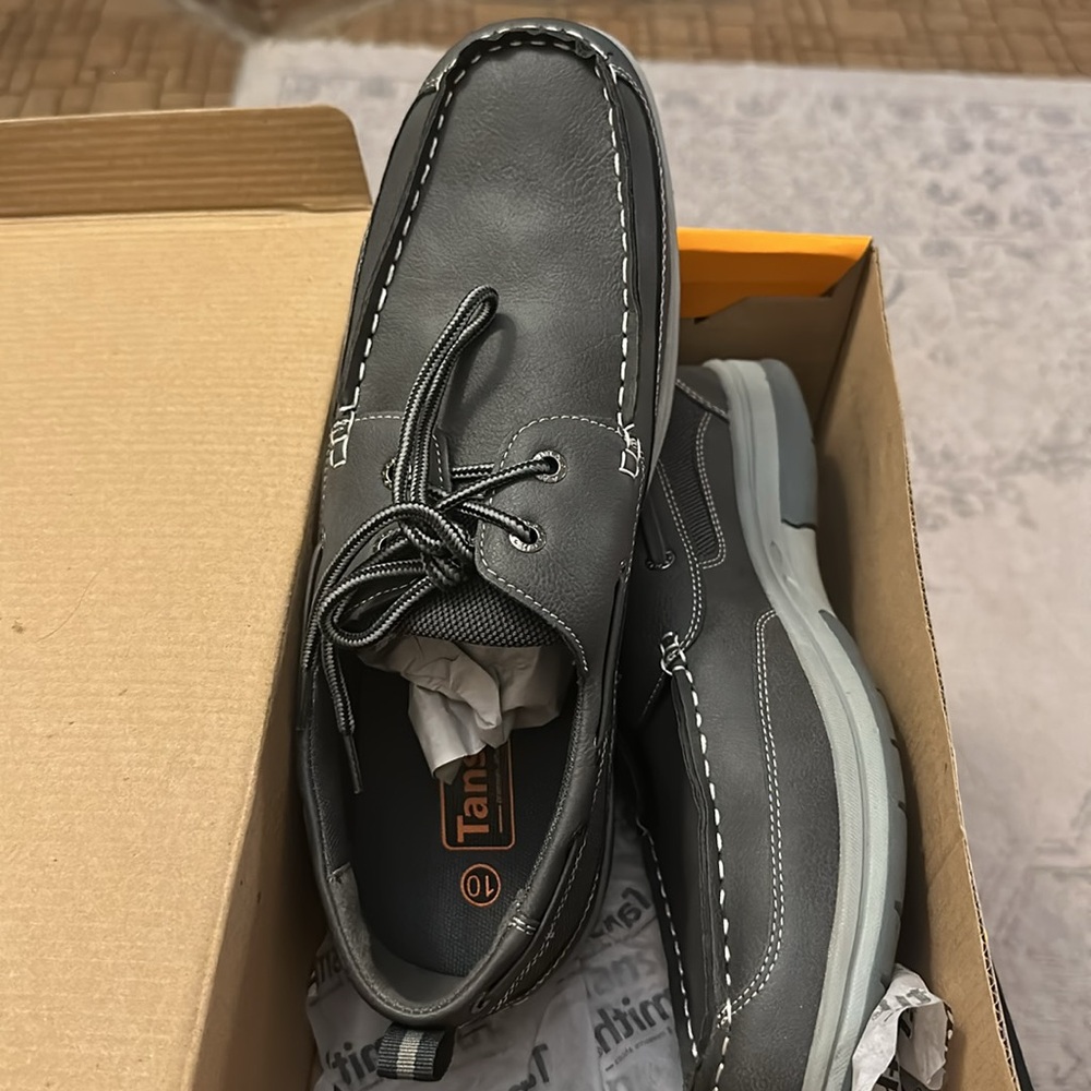 Leather Boat Shoes- NIB